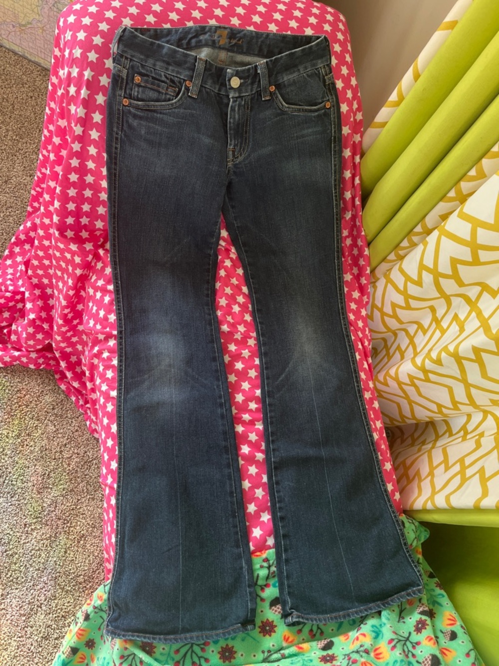 “A” pockets jeans